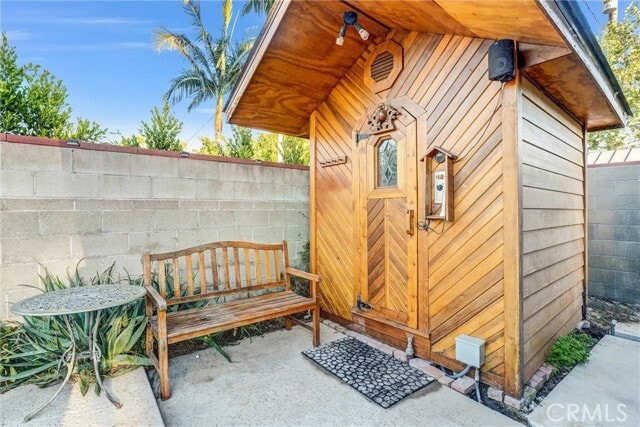 Building Photo - 1130 N Cordova St