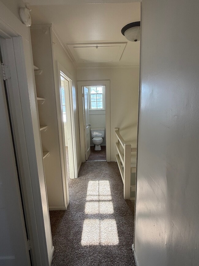 Building Photo - 6 Riley Manor Cir