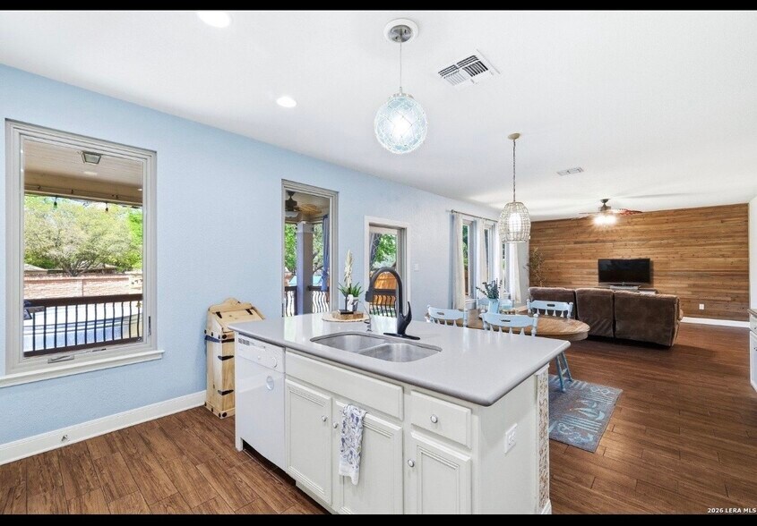 Building Photo - 7743 Robert Mondavi