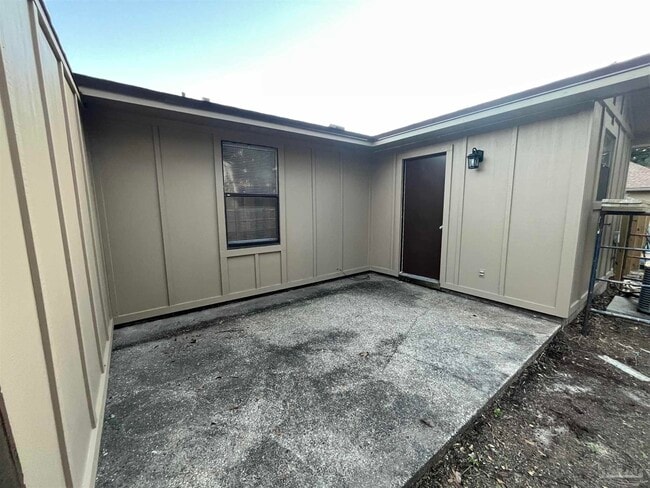 Building Photo - 7817 Deborah Dr