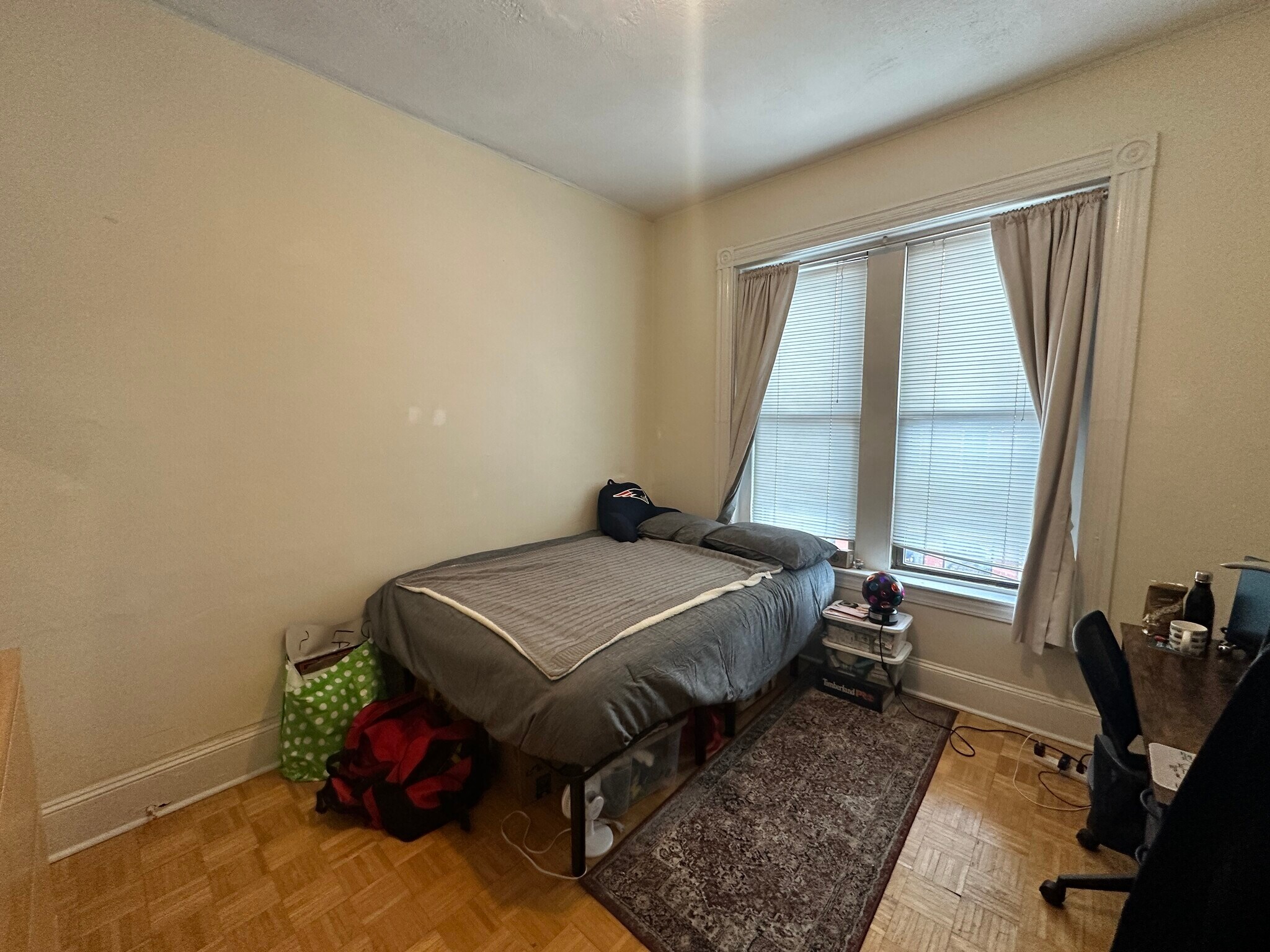 Building Photo - 1464 Tremont St