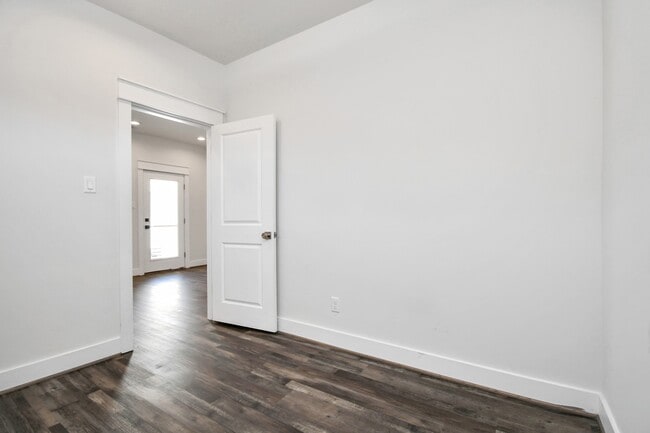 Building Photo - 5418 Wheatley St