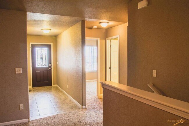 Building Photo - 6933 Cog Hill Ln