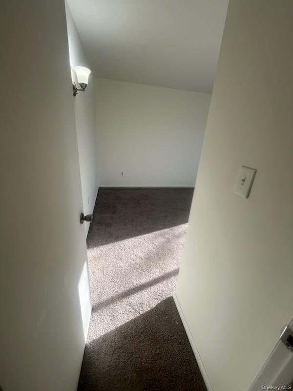 Building Photo - 816 Temple Hill Rd