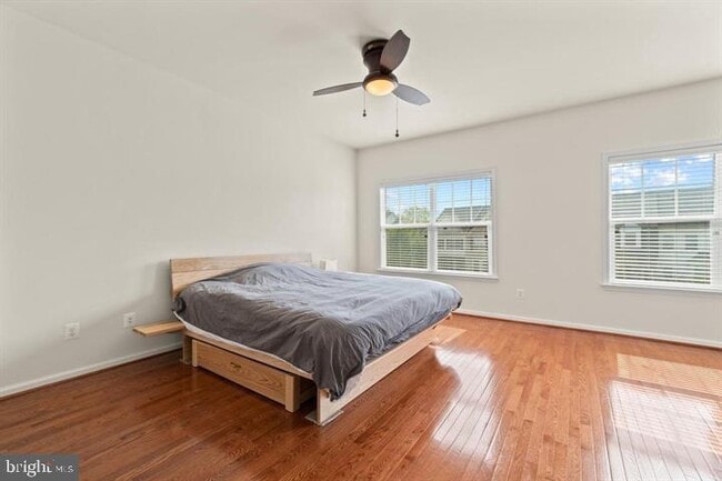 Building Photo - 14160 Catbird Dr