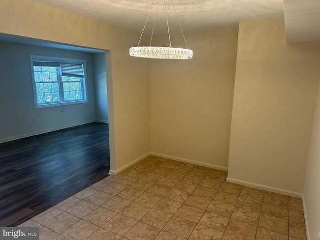 Building Photo - 8146 Larkin Ln