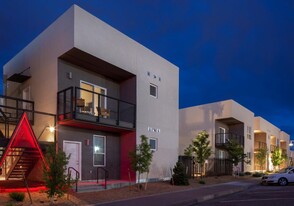 Building Photo - De Anza - Nob Hill Luxury Apartments