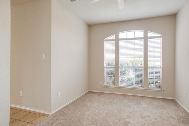 Building Photo - 5824 Melanie Ct