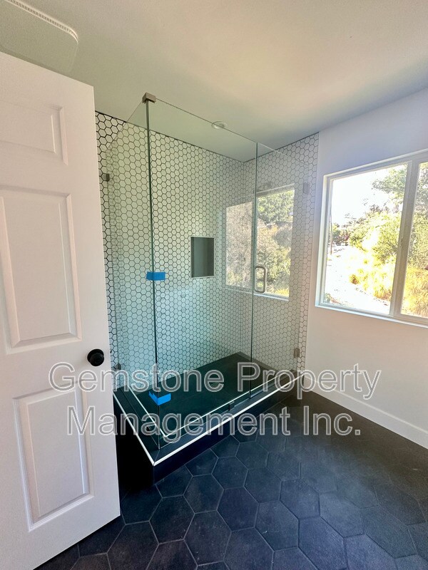 Building Photo - 4895 54th St