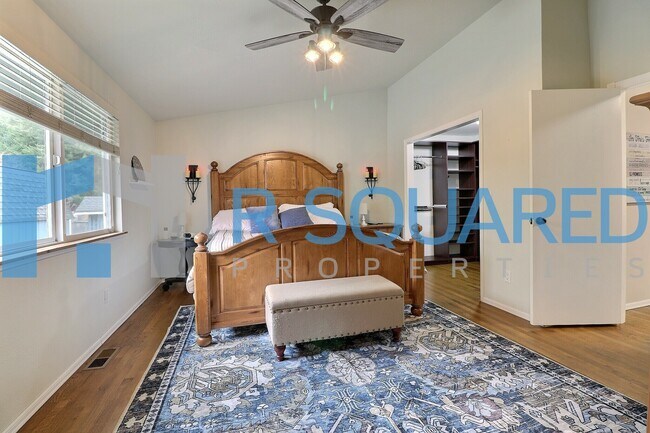 Building Photo - 11325 21st Pl NE