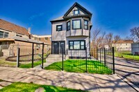 Building Photo - 1348 W 61st St