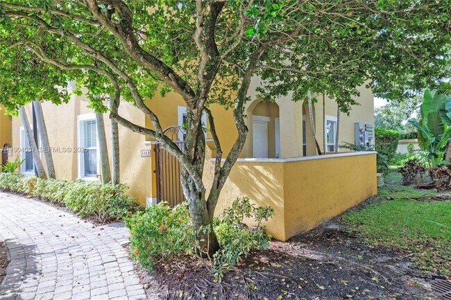 Building Photo - 3459 Merrick Ln