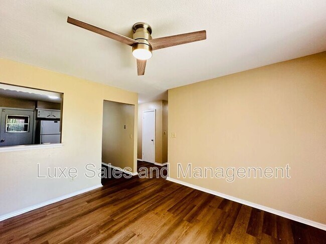 Building Photo - 4313 Epperly Dr