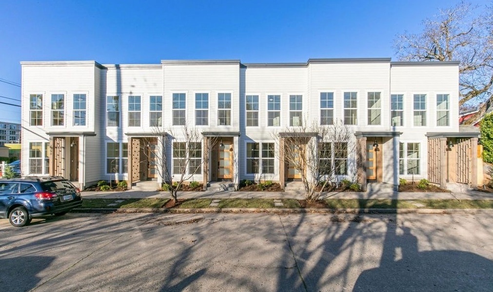 Building Photo - 1371 N Humboldt St