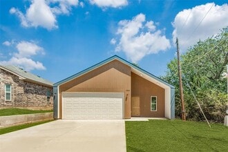 Building Photo - 1563 Milam St