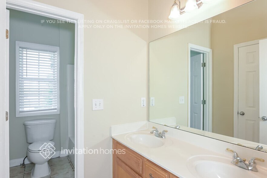 Building Photo - 341 Whitney Ln