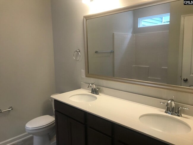 Building Photo - 1355 Tamarind Ln