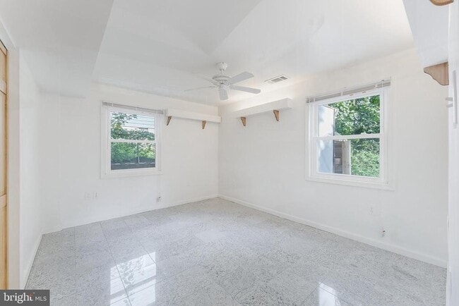 Building Photo - 13805 Fulmer Dr