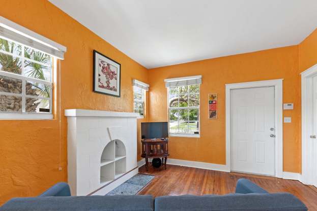 Building Photo - 646 33rd St