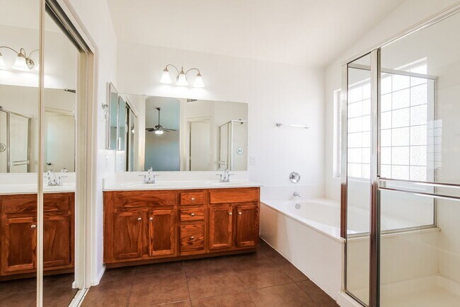 Building Photo - 7310 N 82nd Ave