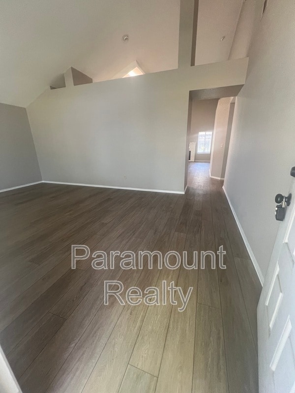 Building Photo - 1230 Mohr Cir
