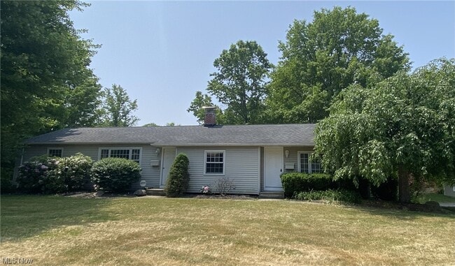 Primary Photo - 32320 Bainbridge Rd