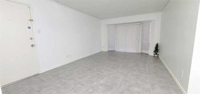 Building Photo - 800 Post Oak Blvd