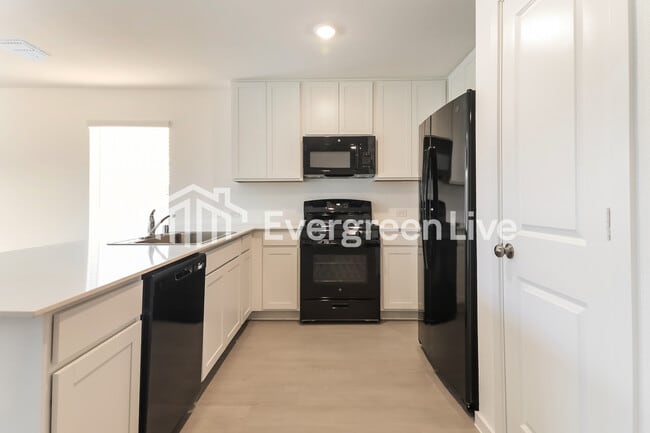 Building Photo - 2016 Welsh Ln