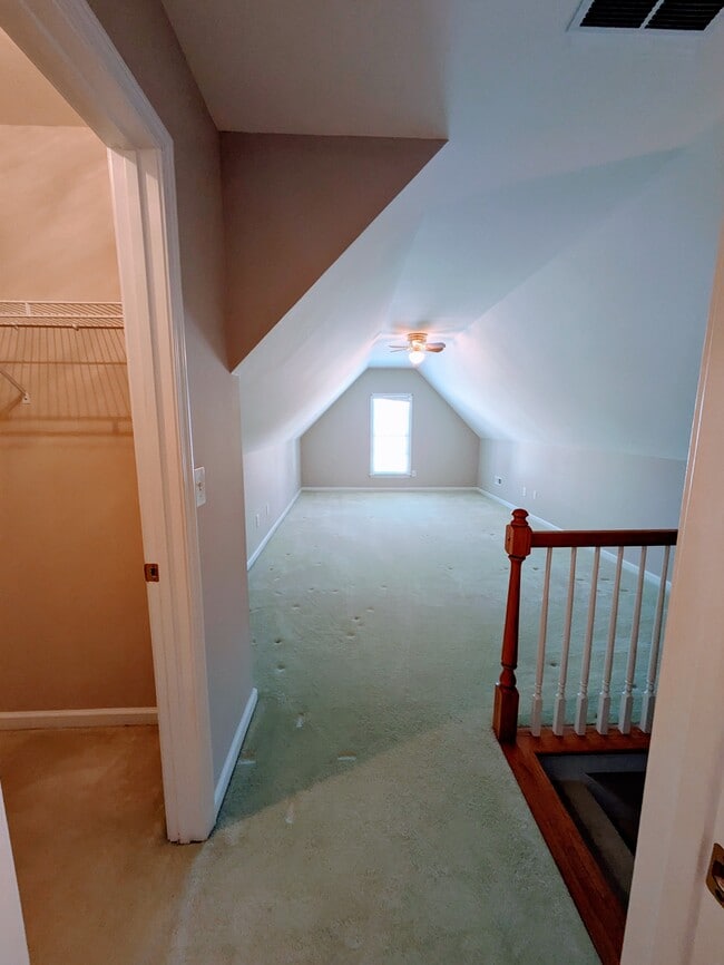 Building Photo - 1362 Valmont Trace NE