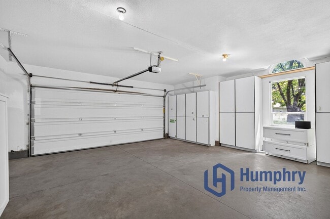 Building Photo - 1948 E Cypress Point Dr