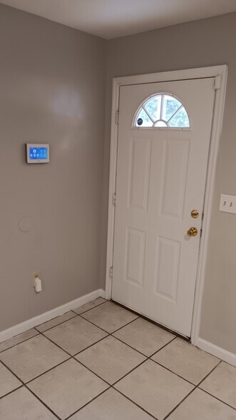Security Panel/ Front Door - 1741 Elvan Ave