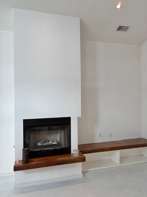 Fireplace - 1948 S Holt Ave