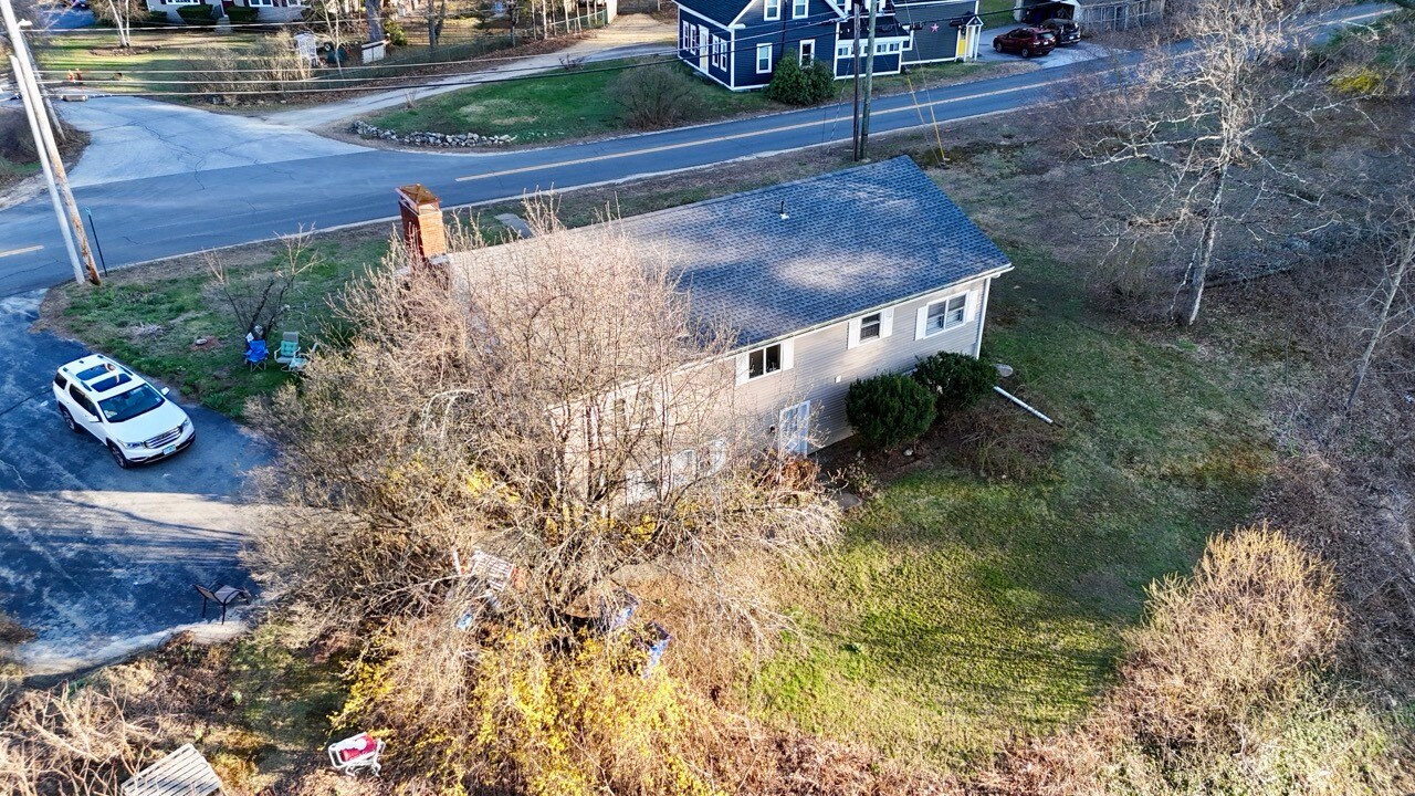 Building Photo - 45 Greer Rd