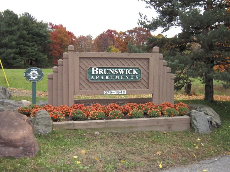Brunswick Apartments 100 McChesney Ave Troy NY 12180 Apartment Finder