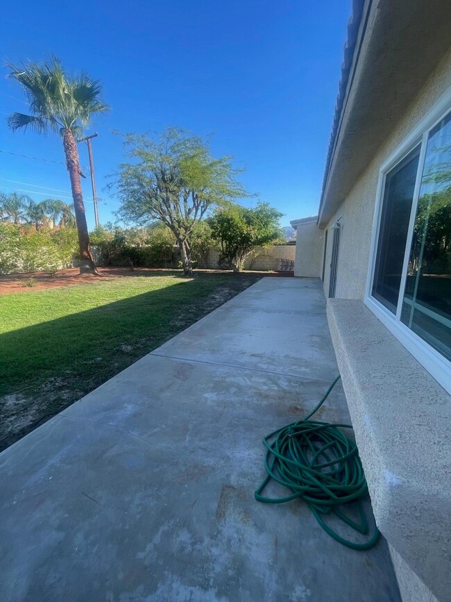 Building Photo - 30750 Avenida Juarez