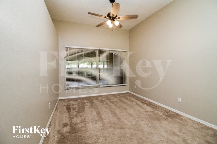 Building Photo - 813 Arbor Hill Cir
