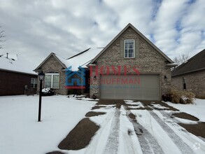 Building Photo - Four Bedroom | Three Bath Newburgh House