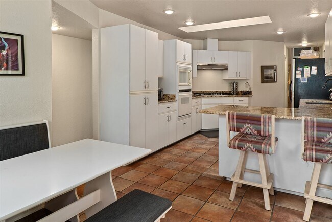 Building Photo - 155 Beaver Creek Dr