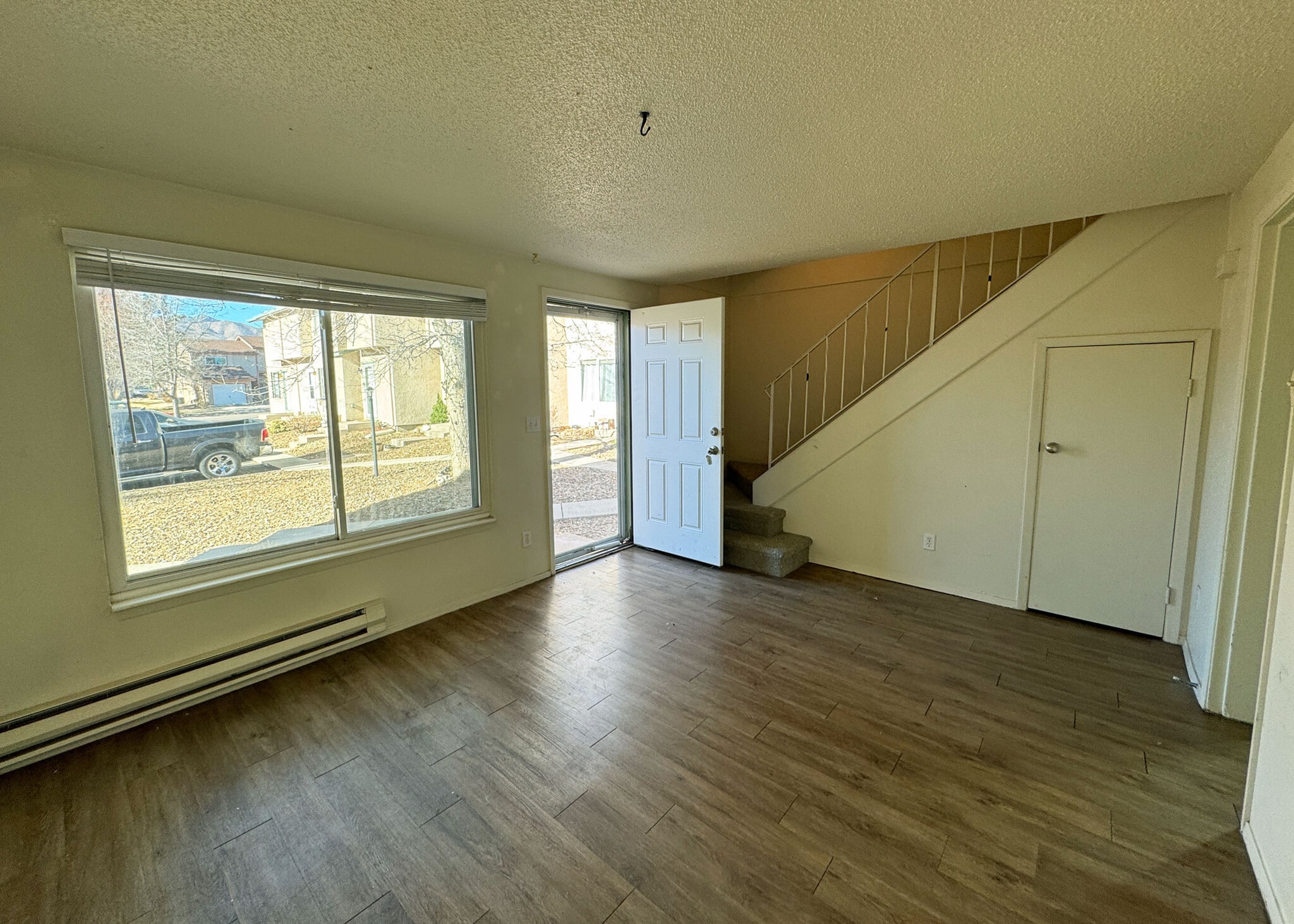 Building Photo - 1118 Darby St