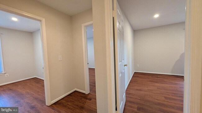 Building Photo - 4500 Stone Pine Ct