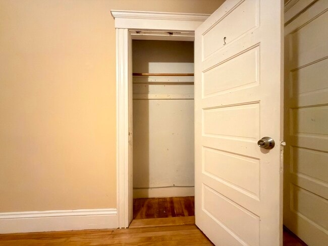 Building Photo - 90 Vernon St