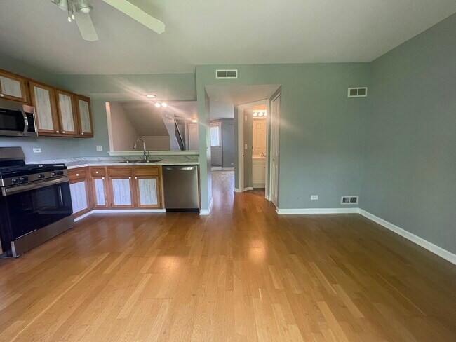 Building Photo - 2723 Preston Ct