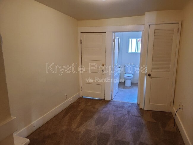 Building Photo - 1119 Sutter St