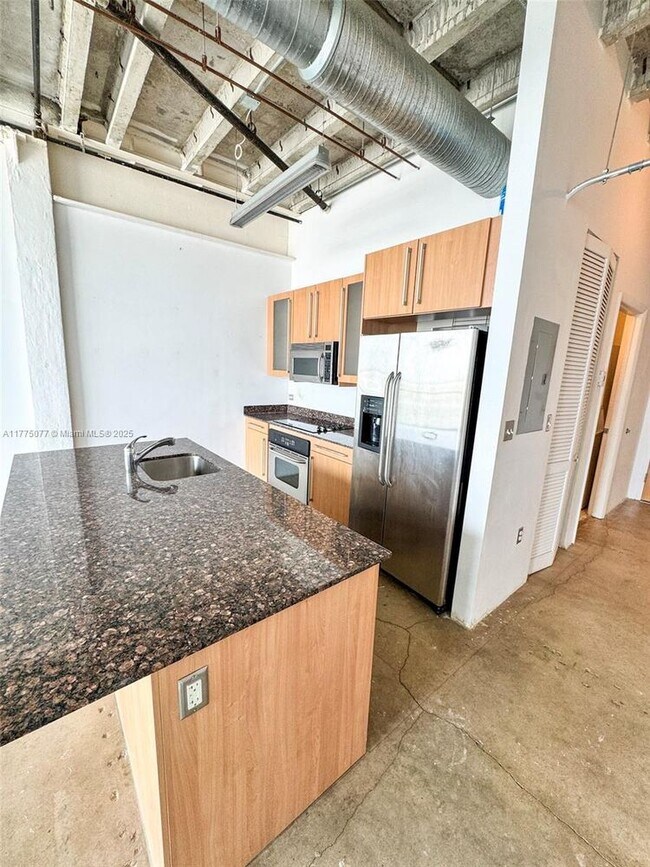 Building Photo - 8101 Biscayne Blvd