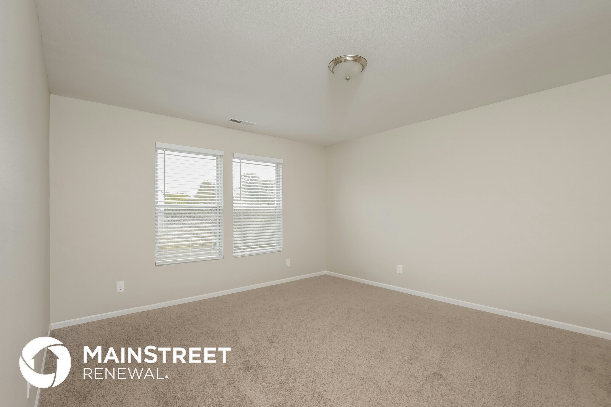 Building Photo - 729 Runningbrook Ln