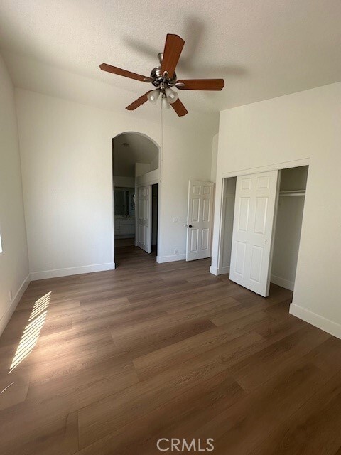 Building Photo - 24511 Leafwood Dr
