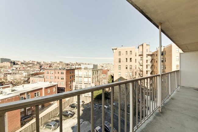 Building Photo - 1816 New Hampshire Ave NW