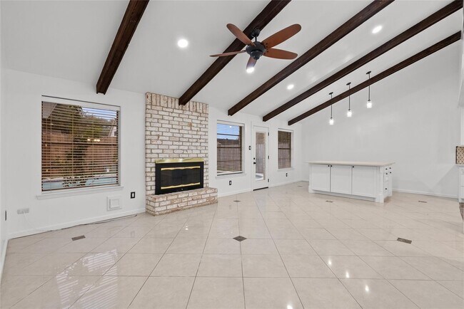 Building Photo - 9814 Sageroyal Ln