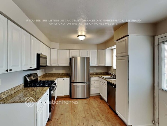Building Photo - 5374 S Telluride Way