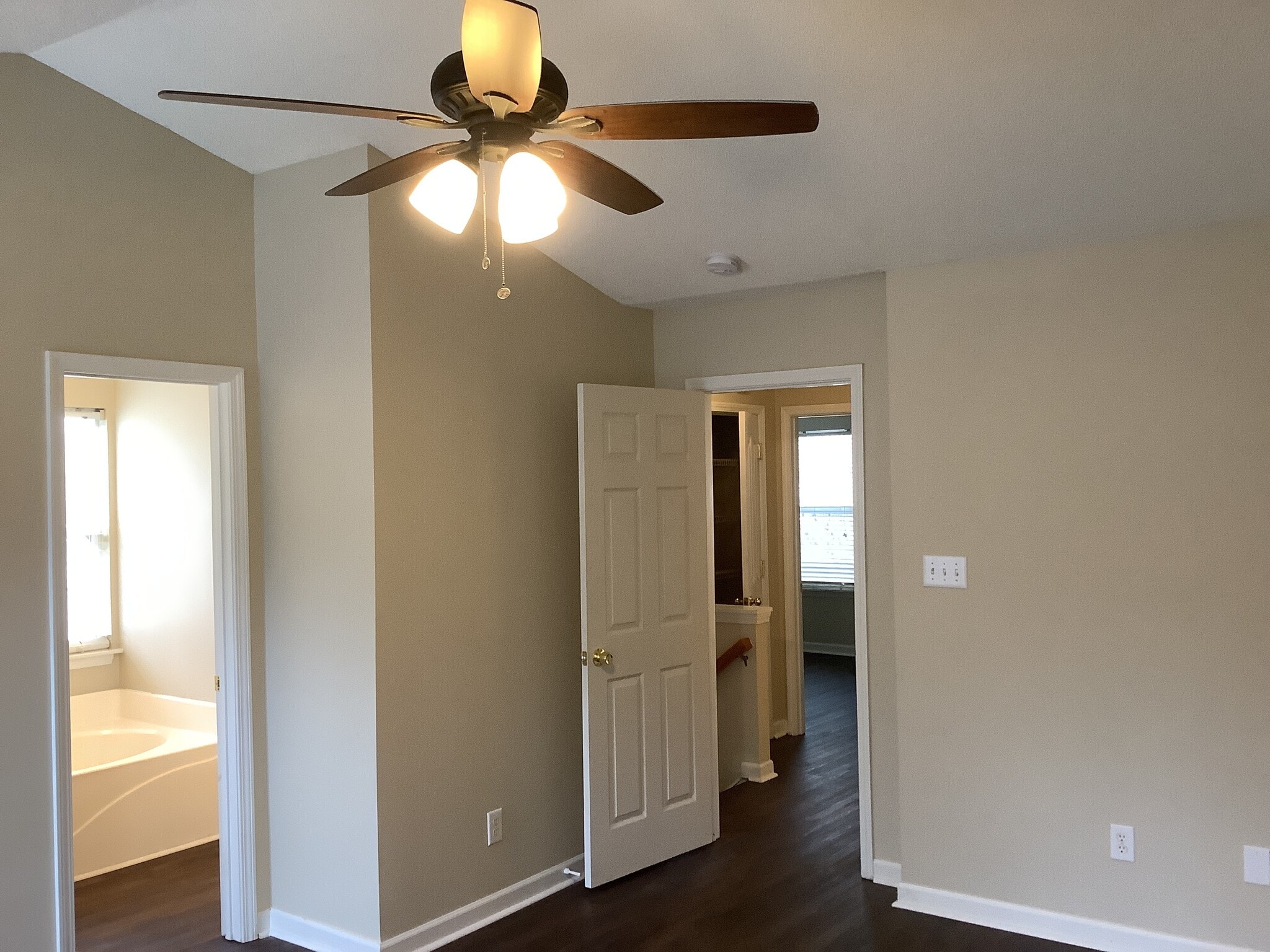 Building Photo - 13317 Michael Lynn Rd